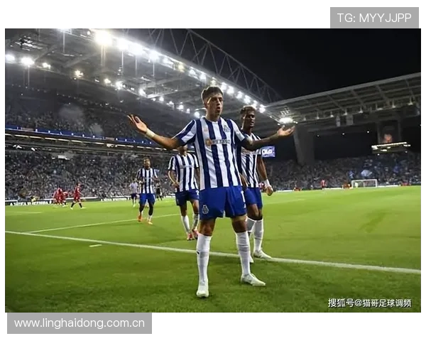 科罗拉多急流官宣完成引援签下法兰克福中场亚伦森加强球队实力